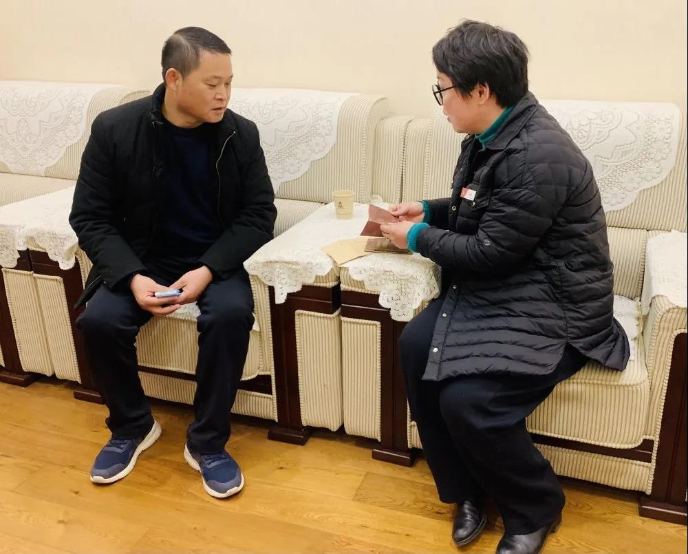 正在上传...