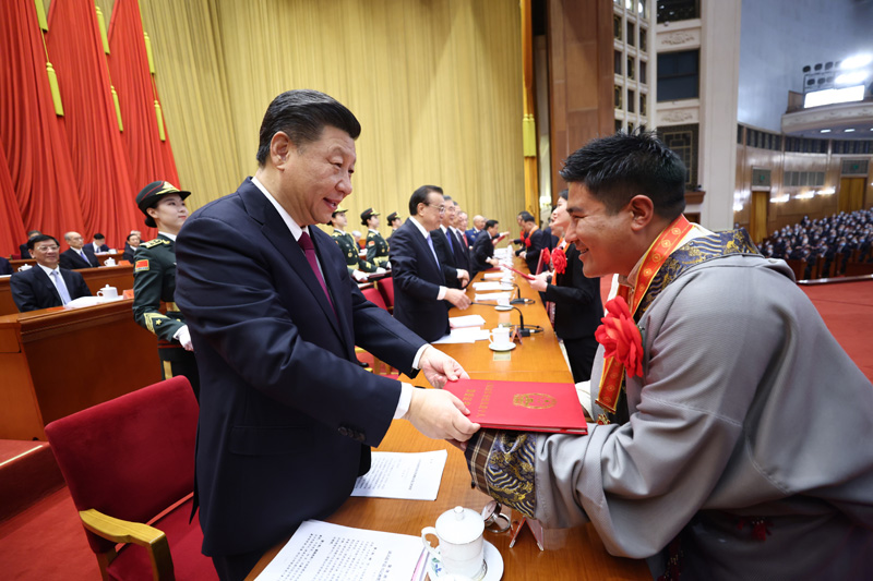 正在上传...