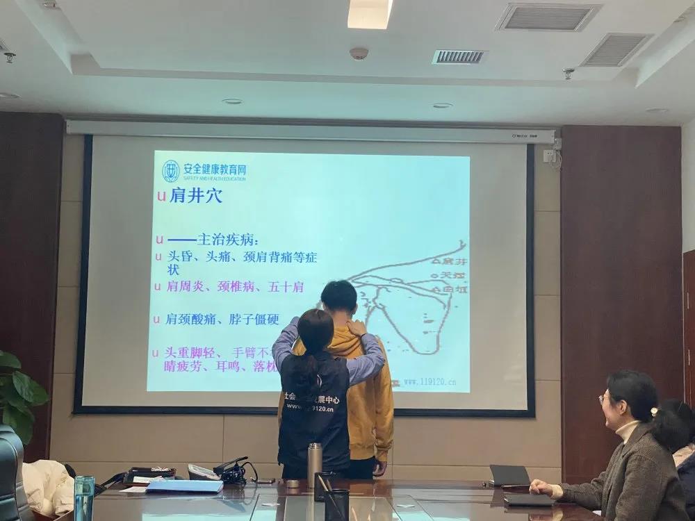 正在上传...