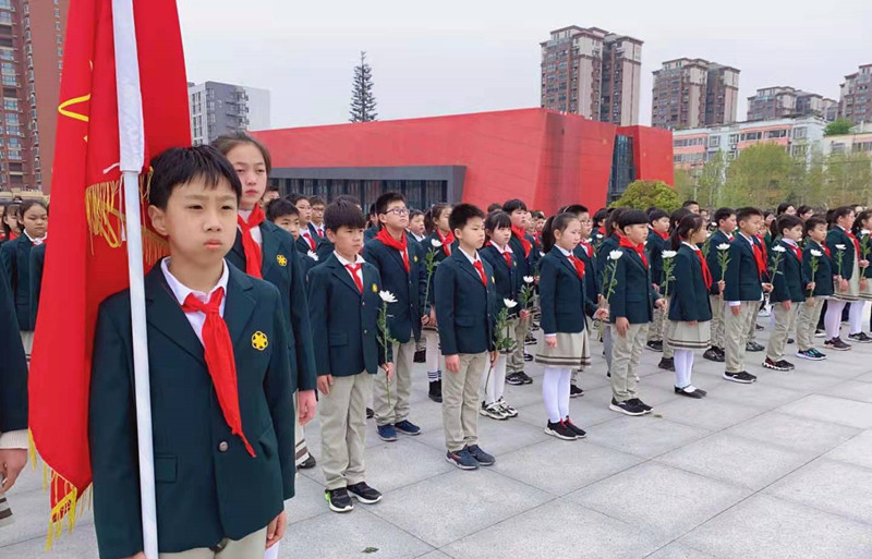 正在上传...