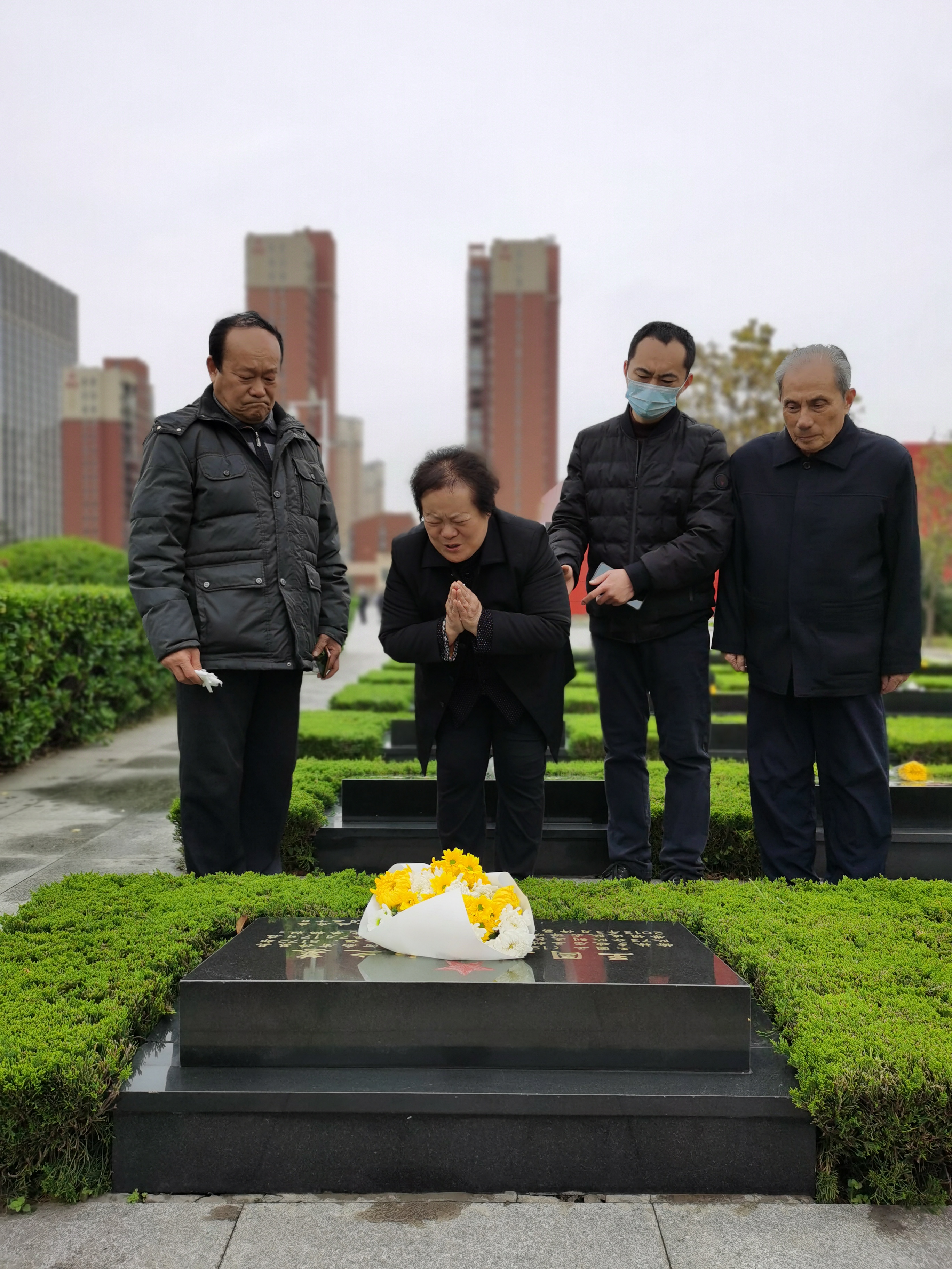 正在上传...