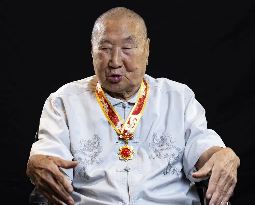 正在上传...
