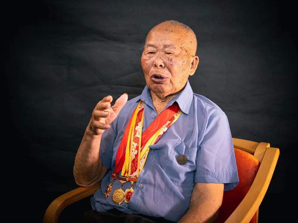 正在上传...