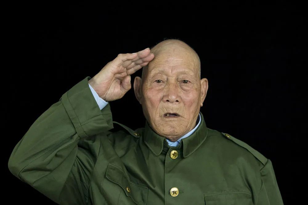 正在上传...