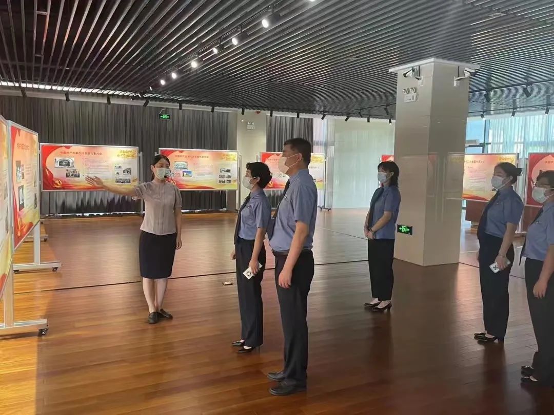 正在上传...