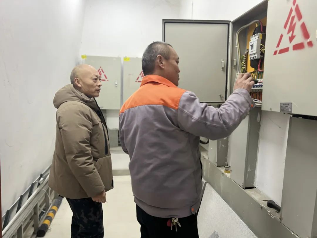 正在上传...