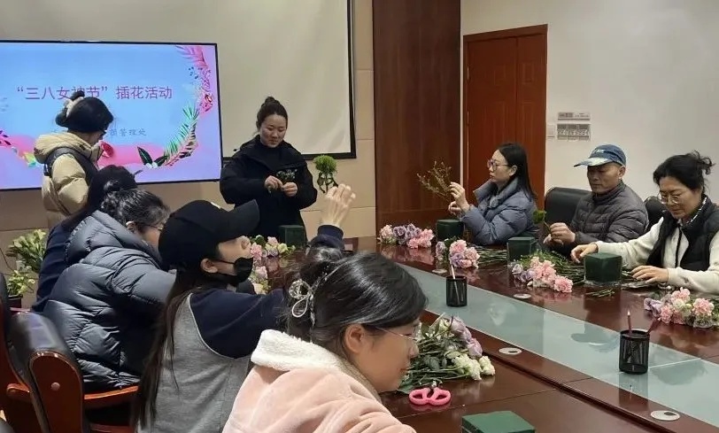 正在上传...