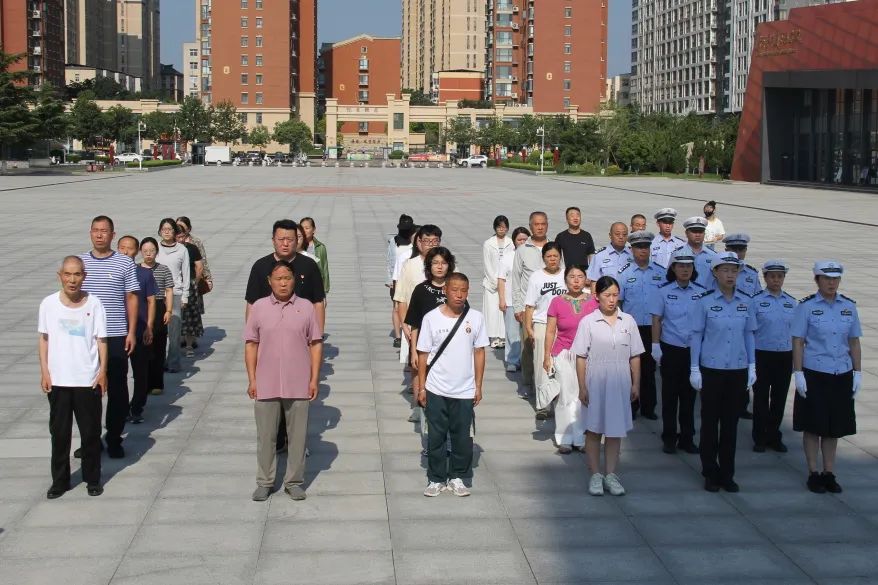 正在上传...